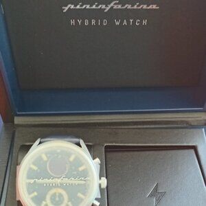 Pininfarina Hybrid Smartwatch - Brand New in Box! 🚀